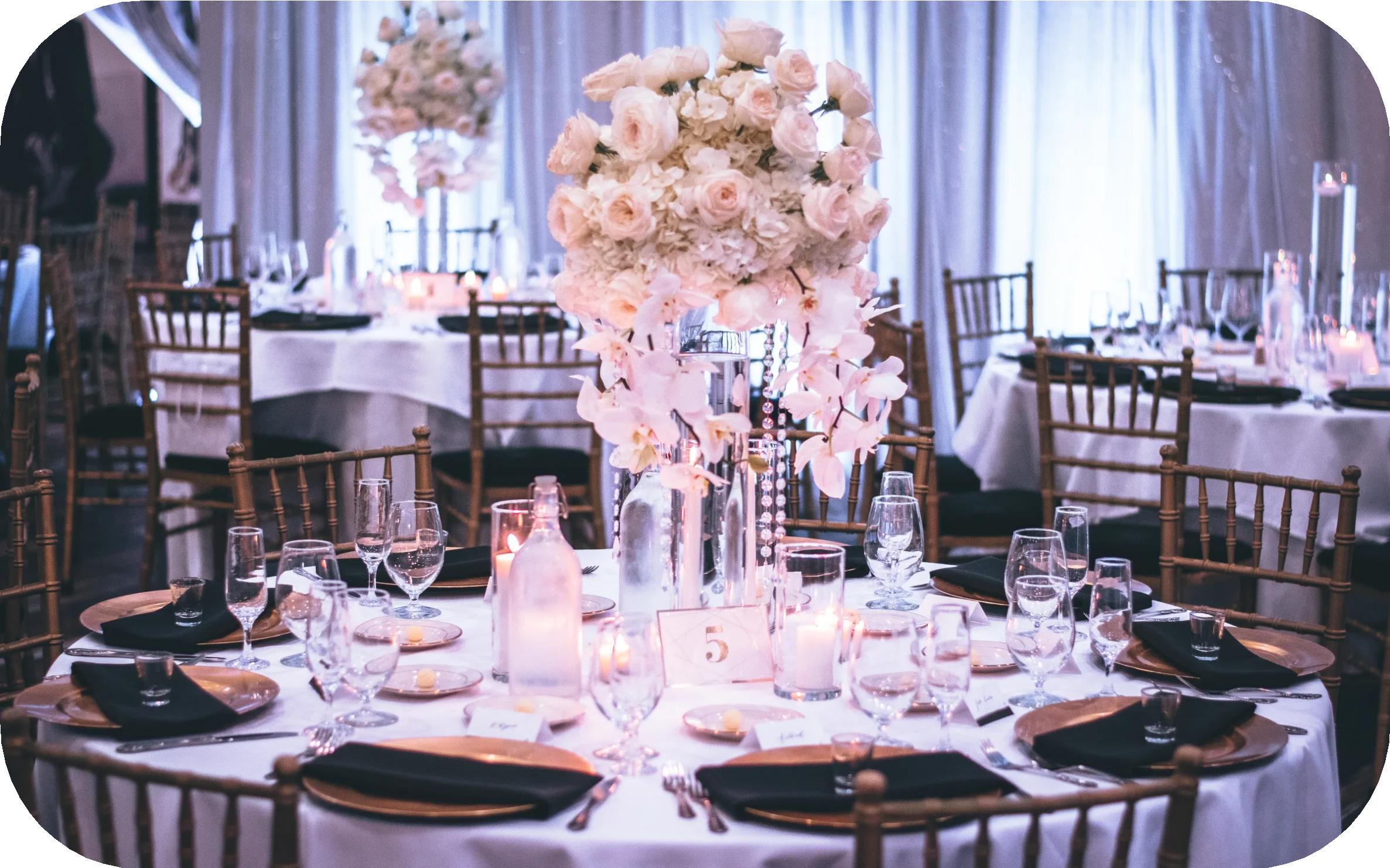 云南策劃公司,昆明旅游,昆明旅行社,昆明團建公司,昆明會議會展：昆明會議會展選這兒！大小活動全 hold 住，離機場車站近，還能賞滇池